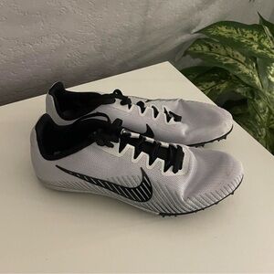 Nike White and Black Running Spikes